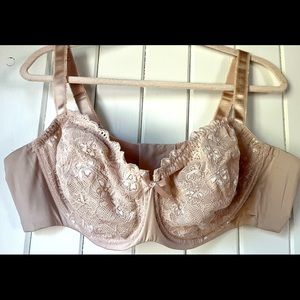 NWOT Torrid 46DD Blush Lace Unlined Bra